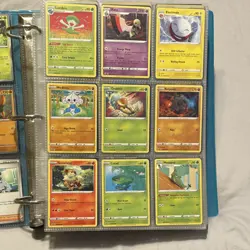 1,200 cards Pokemon TCG , large variety Lot 3-Ring Binder Foil/Regular English - Image 1