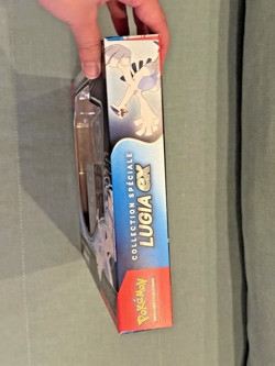 COFFRET POKEMON COLLECTION SPECIALE LUGIA EX FR EXCLU KING JOUET NEUF SCELLE - Image 4