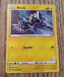 Pokemon TCG Card Electric Blitzle 053/185 Vivid Voltage 2020 - Image 1