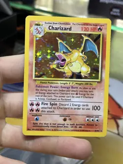 Charizard 4/102 Base Set 1999 Holo Rare WOTC Vintage Pokemon Card TCG - Image 3