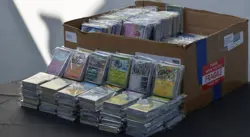 50x Pokemon Card Bundle TCG Pokemon Collection Rare Holo Cards 5 Holos/Reverse - Image 3