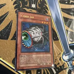 YuGiOh Cyber Jar HL2-EN001 Ultra Parallel Rare Hobby League NM - Image 2