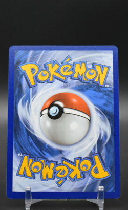 Pokemon Pikachu 005/025 25th Anniversary Celebrations Holo Rare Base Set Art - Image 2