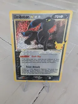 Pokemon TCG Umbreon Gold Star 17/17 Celebrations Classic Collection NM Condition - Image 1