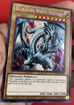 Yugioh Blue-Eyes White Dragon CT14-EN002-Secret Rare Limited Edition - Image 3