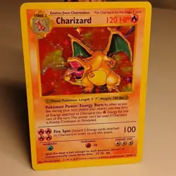 Shadowless Charizard Base Set Holo Rare #4/102 1999 Pokemon TCG - Image 1