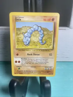 Onix 56/102 Base Set Unlimited Common WOTC Pokemon Vintage - Image 1