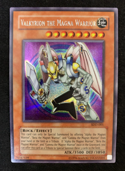 Yugioh Card Valkyrion The Magna Warrior SDD-001 Secret Rare Holo LP - Image 1