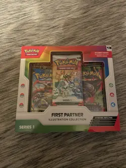 Pokemon TCG First Partner Illustration Collection Series 1 Box Charmander Rowlet - Image 1