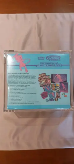 Fusion Strike Pokemon Center Exclusive Sword & Shield Elite Trainer Box ETB - Image 2