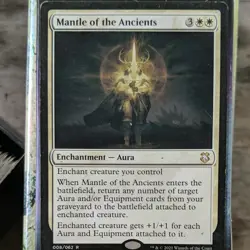 Wizards of the Coast MTG Mantle of the Ancients Rare White Regular 008/062 EN - Image 1