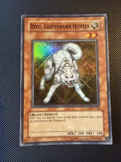 Ryko, Lightsworn Hunter LODT-EN022 LP Original 2008 (© 1996) Unlimited Holo - Image 1