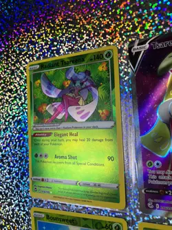 Pokemon TCG: Fusion Strike Full Art 246/264 Tsareena V; 016/195 Radiant Tsareena - Image 4