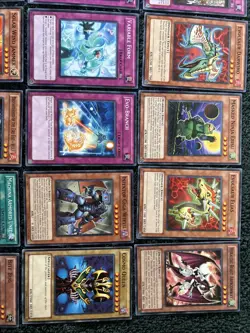 Lot #5 - Yugioh Yu-Gi-Oh TCG - 32x Card Collection Set - 1996 Vintage Rare - Image 4