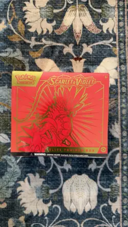 Pokemon TCG Scarlet & Violet Elite Trainer Box Combo - Image 3