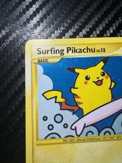 2009 POKEMON PLATINUM RISING RIVALS #114/111 SURFING PIKACHU HOLO SECRET RARE - Image 2