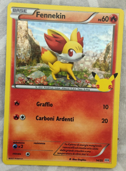 carte pokemon fennekin anniversario mcdonald's condizioni perfette halo - Image 1