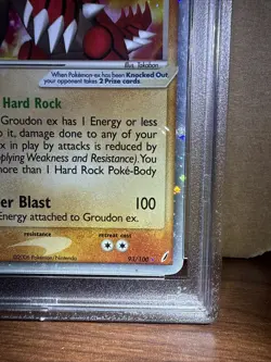 2006 POKEMON EX CRYSTAL GUARDIANS #93 GROUDON EX-HOLO PSA 7 - Image 4