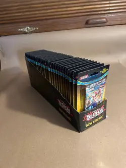 30 YuGiOh Legend of Blue Eyes White Dragon Blister Booster Pack 25th Anniversary - Image 3