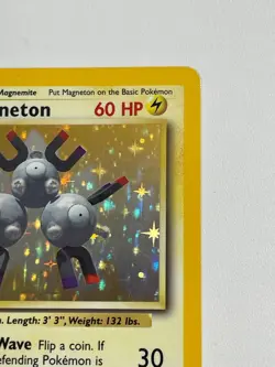 ** Pokemon Magneton 9/102 Base Set Holo Rare Vintage WOTC LP/LP+ - Image 3