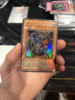 Yu-Gi-Oh! Dark Magician of Chaos IOC-065 Ultra 1st Edition LP/VLP (foil Bleed) - Image 1