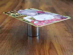 Scarlet - Goddess of Victory: Nikke - Goddess Story Gold Metal Card - Image 3