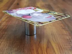 Scarlet - Goddess of Victory: Nikke - Goddess Story Gold Metal Card - Image 4