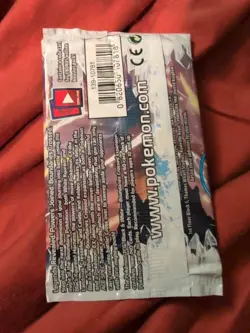 Sealed Pokemon Black & White Boundaries Crossed Booster Pack - Kyurem Artwork - Image 2