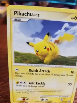 Pikachu 70/100 Majestic Dawn Regular LP 2008 Pokemon TCG - Image 2
