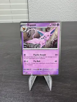 Espeon 033/131 Rare Prismatic Evolutions Pokemon Holo Near Mint - Image 1