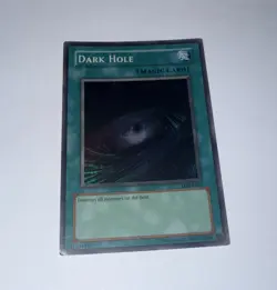 Yugioh Dark Hole LOB-E041 Super Rare Unl (LP) - Image 3