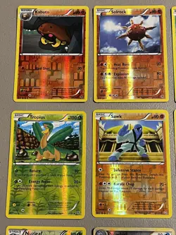 Vtg Pokemon English Card Lot Holograms Some Rare Very Good-Excellent Condition - Image 2