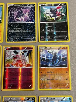 Vtg Pokemon English Card Lot Holograms Some Rare Very Good-Excellent Condition - Image 4