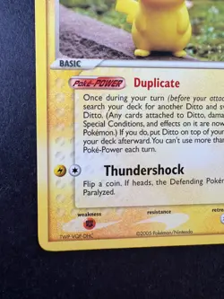 2005 Pokemon Ditto (Pikachu) 63/113 Ex Delta Species Non-Holo Regular. - Image 4
