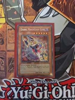 YUGIOH DARK MAGICIAN GIRL CT2-EN004 SECRET LIMITED ED NM ALT ART - Image 1
