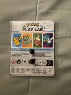 Pokemon TCG Play! Lab Exclusive Espeon Pin Badge New Sealed - Image 2