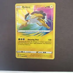 Raikou 050/185 (Amazing Rare) Vivid Voltage Near Mint Pokemon - Image 1