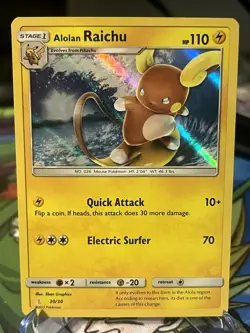Alolan Raichu 30/30 Holo SM Trainer Kit: Lycanroc & Alolan Raichu Pokemon LP - Image 1