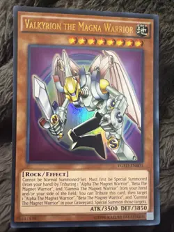 Valkyrion the Magna Warrior YGLD-ENB01 King of Games: Yugi's Legendary Decks 1st - Image 1