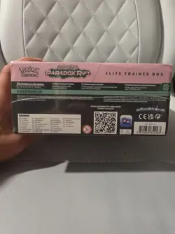 Pokemon TCG: Scarlet & Violet Paradox Rift Elite Trainer Box 820650854163 - Image 3