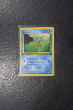 Horsea 1st Edition - 49/62 - Common Card - Fossil Set 1999 WOTC Pokemon - Image 1