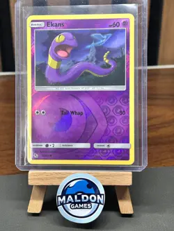 Ekans 26/68 Hidden Fates Common NM 2019 Reverse Holo - Image 1