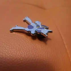 POKEMON OFFICIAL COLLECTIBLE PIN MEWTWO - Image 4