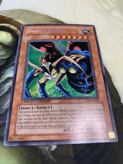 Yugioh TCG Secret Rare Insect Queen CT1-EN005 2004 Collectors Tin Limited Ed Nm - Image 3