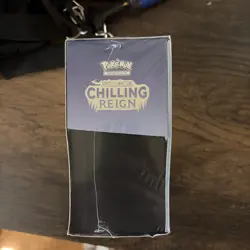 Pokemon TCG Sword & Shield Chilling Reign Elite Trainer Box ETB Sealed New - Image 4