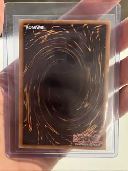 Yugioh TCG Dark Magician Of Chaos 1st Edition 1996 YGLD-ENC02 Holographic - Image 2