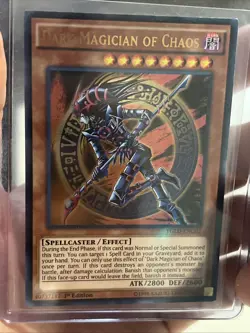 Yugioh TCG Dark Magician Of Chaos 1st Edition 1996 YGLD-ENC02 Holographic - Image 3