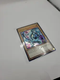 Yu-Gi-Oh! Holographic Blue Eyes White Dragon Limited Edition - Image 4