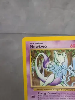 Mewtwo - 29/110 - Legendary Collection - Non Holo Rare - Pokemon Card - Image 3