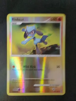 Riolu 61/130 Reverse Holo Raw Pokemon Diamond And Pearl Card LP - Image 1